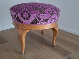 Runder Polsterhocker gross antik