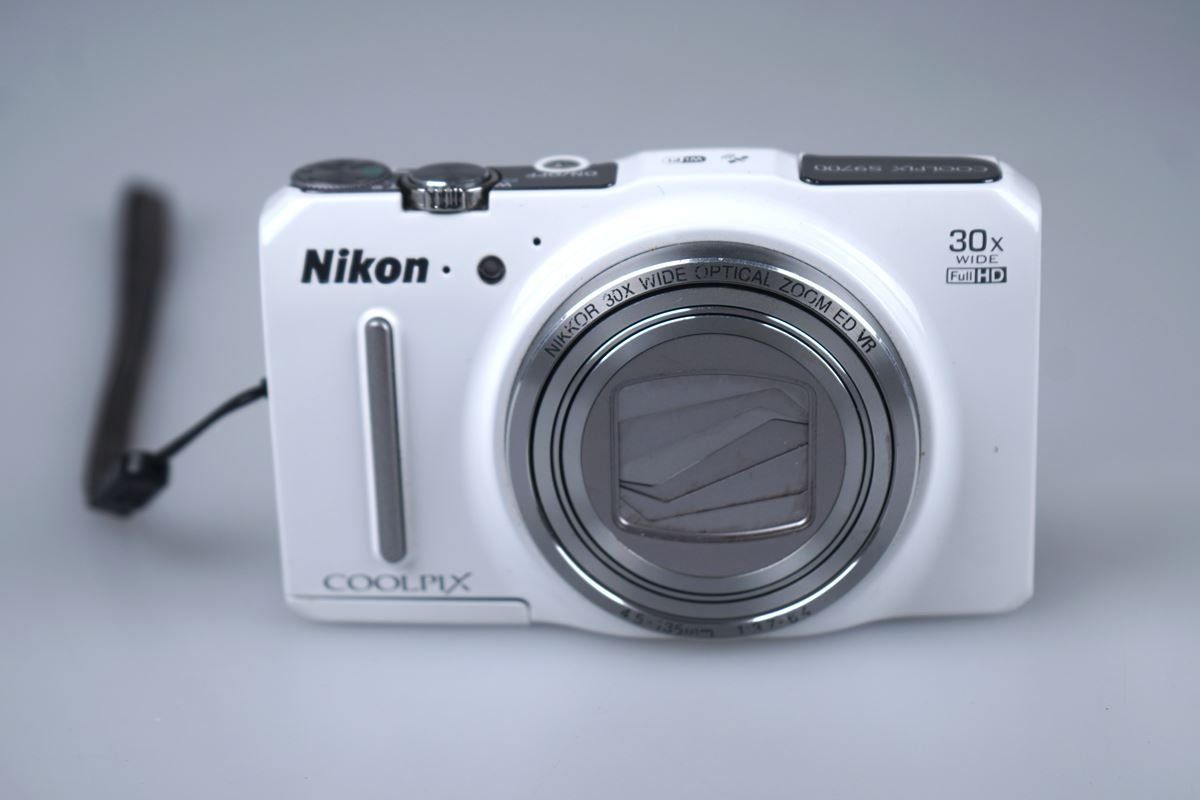 Nikon Fotocamera: Nikon Coolpix S9700 Digitalkamera – Usato da Rüti ZH venduto da Restwert_Rueti_ZH 1