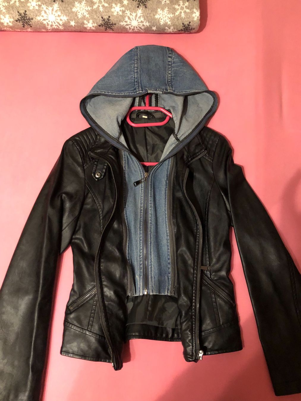 Giacche: Kunstlederjacke mit Jeans, Gr. S – Usato da Kriessern venduto da c_n1 2