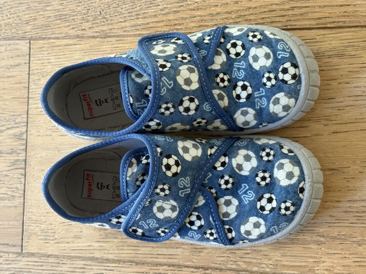 Superfit Chaussures garçon: Superfit Finken Grösse 27 – D'occasion à Therwil par ang_7jcm