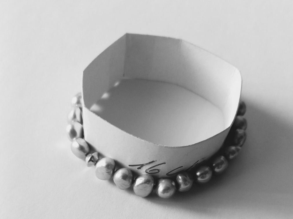 Bracciali & Braccialetti: Elast Armband Perlen, 15cm Handgelenkumfang – Nuovo (secondo la descrizione) da Winistorf venduto da acreativ2 2