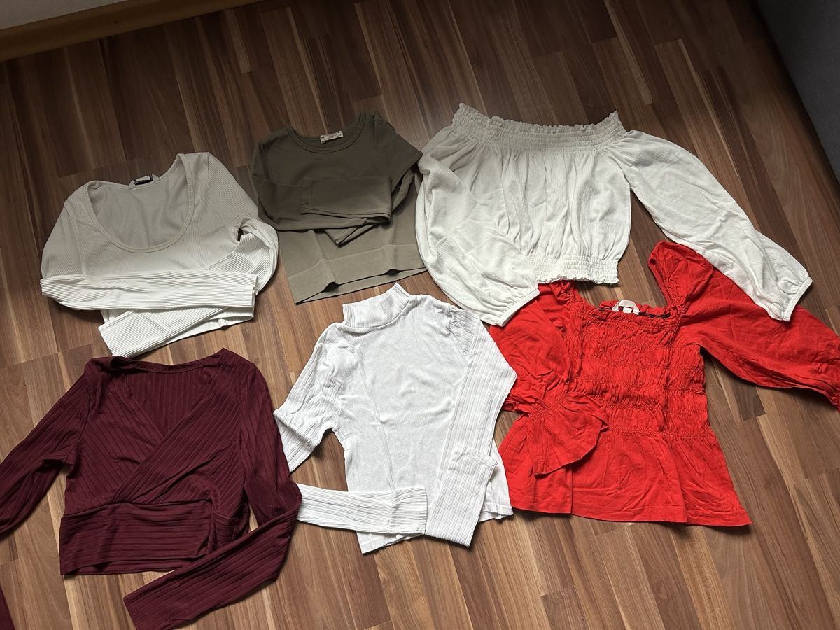 Kleiderpakete: Pullover 6-teilig  – Gebraucht aus Gerlafingen von pandaa1 1