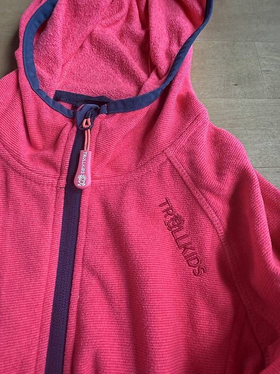Maglioni & Felpe: Fleece-Pullover Trollkids Grösse 140 – Usato da Allmendingen b. Bern venduto da Haus_am_Wald 2