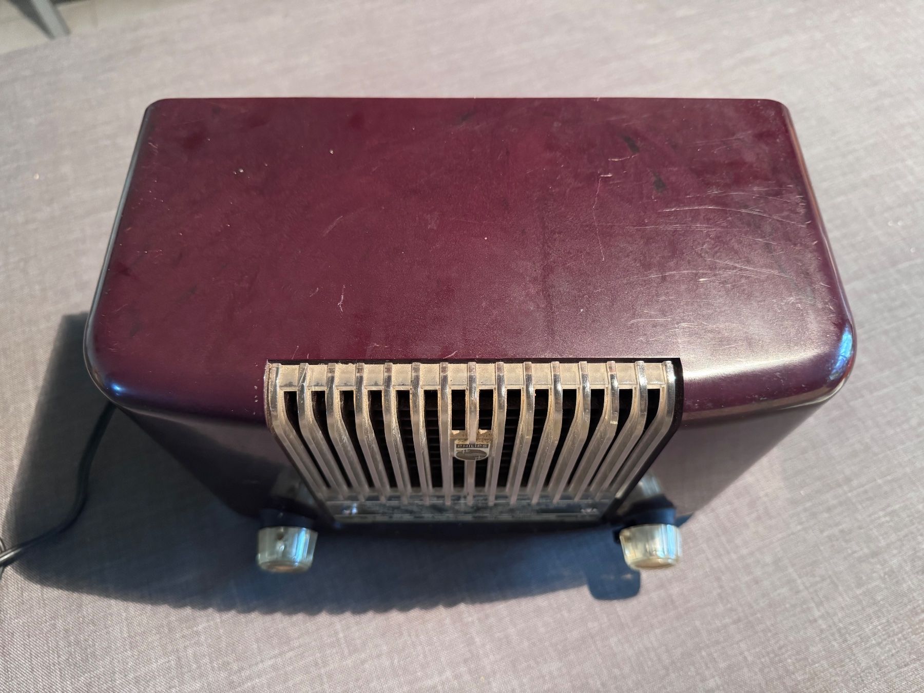 Philips Radios: Philips Röhrenradio von 1952 – Gebraucht aus Oberrüti von HotRod1932 1