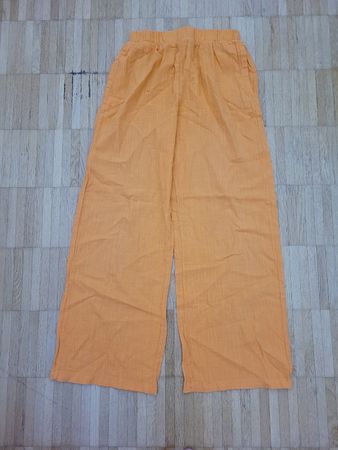 69. Pantalon Bershka orange taille S