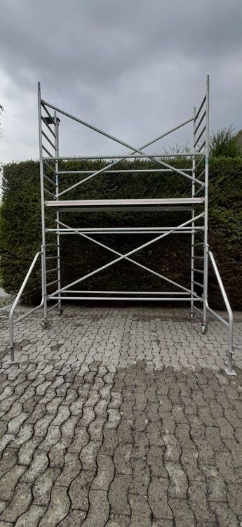 Hochwertiges Rollgerüst Arbeitshöhe 5 m Kaufen auf Ricardo