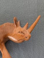 Holz Nashorn, handgeschnitzt, 20x9x5cm