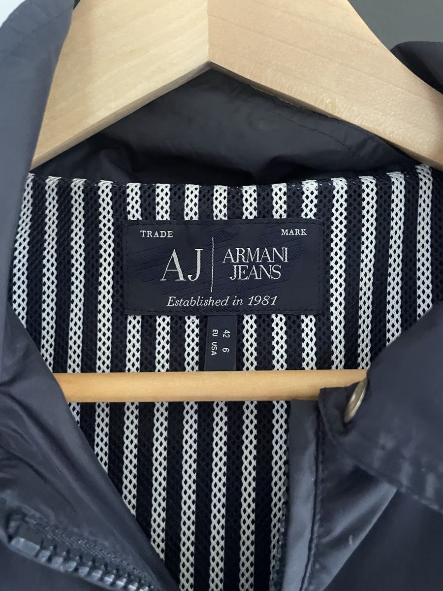 Armani Giacche: Armani Jeans rain jacket size 6US – Usato da Yverdon-les-Bains venduto da pen_bbz8 3