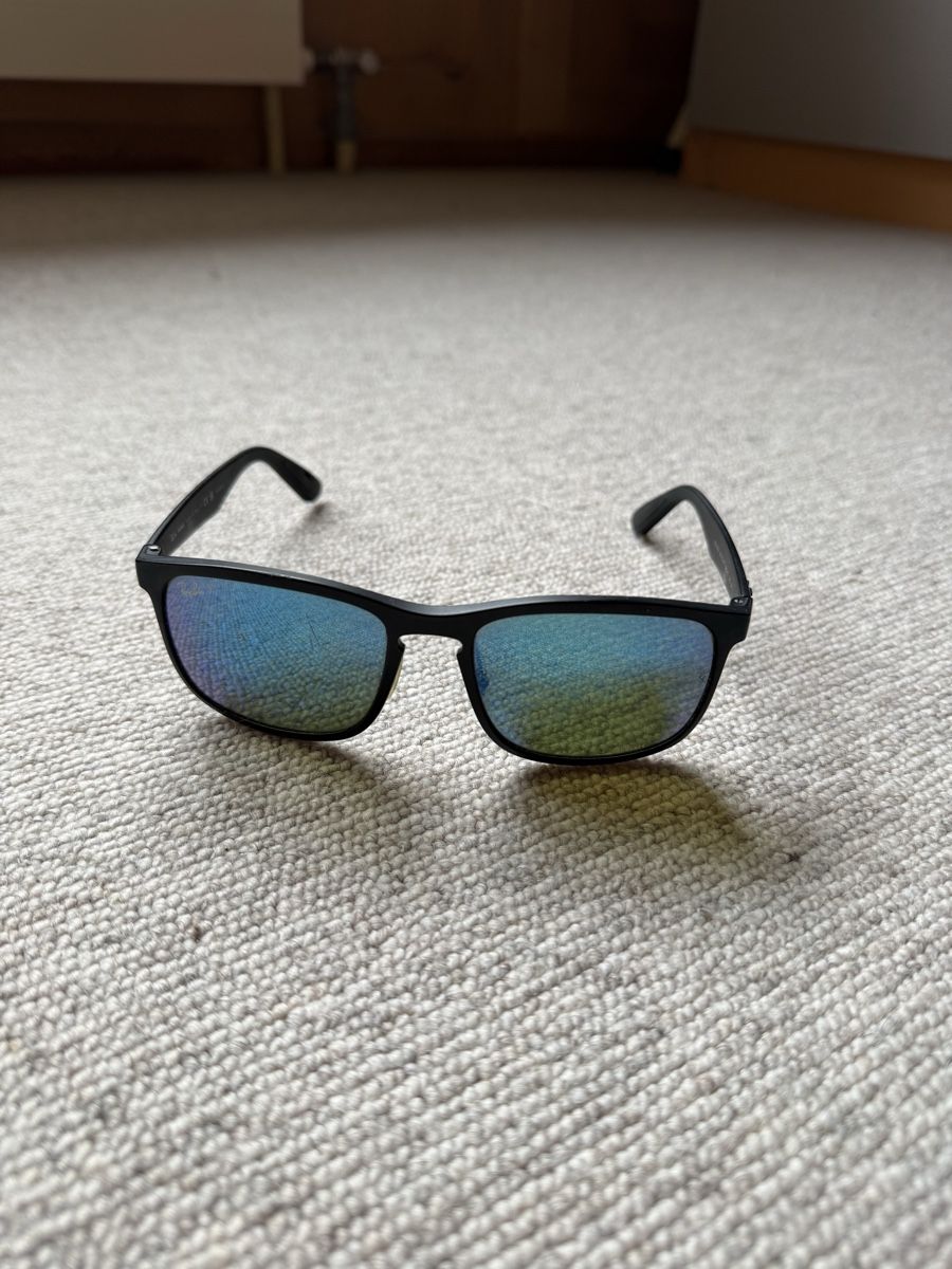Ray-Ban Brillen & Gläser: Ray-Ban Sonnenbrille Polarized  – Gebraucht aus Davos Glaris von noa_59j8
