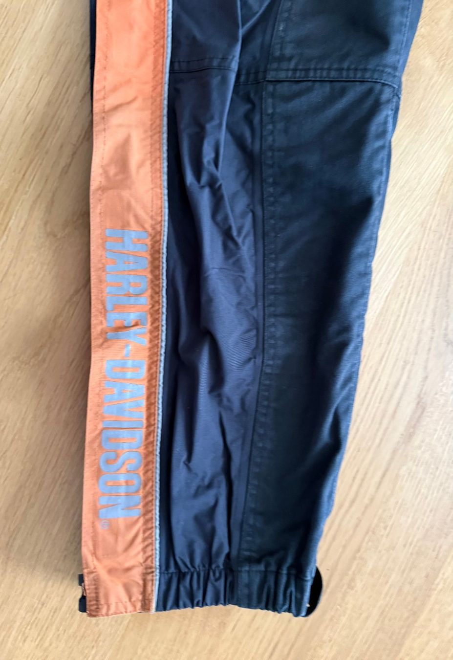 Harley-Davidson Hosen: Harley-Davidson-Damen-Regenhose Grösse M – Gebraucht aus Frauenkappelen von HDPerle 3
