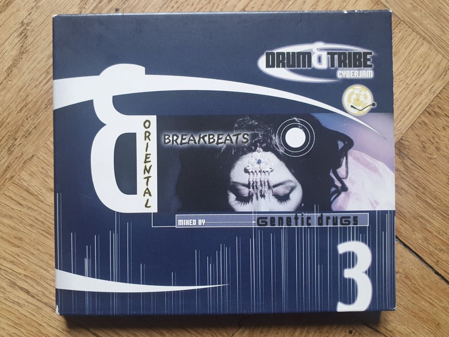 CD: Drum & Tribe Cyberjam Vol.3 Oriental Breakbeats CD – Usato da Zürich venduto da haitimarasa