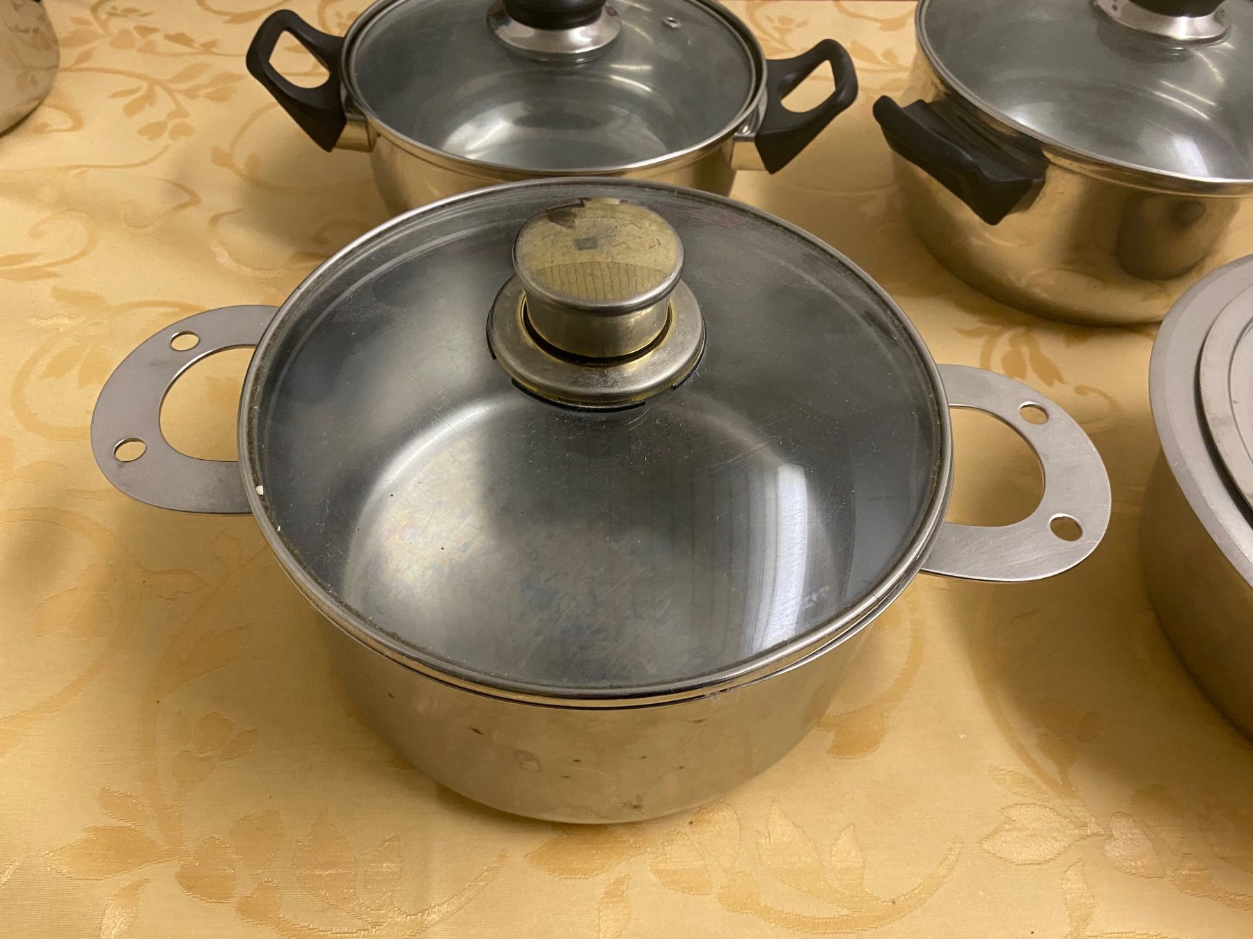 Padelle: Kochtopf Set, mit Glasdeckel gebraucht 4 Stück – Usato da Birmenstorf AG venduto da monza2011 1