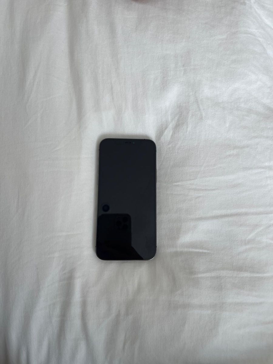 Apple Handys / Smartphones: iPhone 12 pro 128 GB – Gebraucht aus Küsnacht ZH von divarocci 1