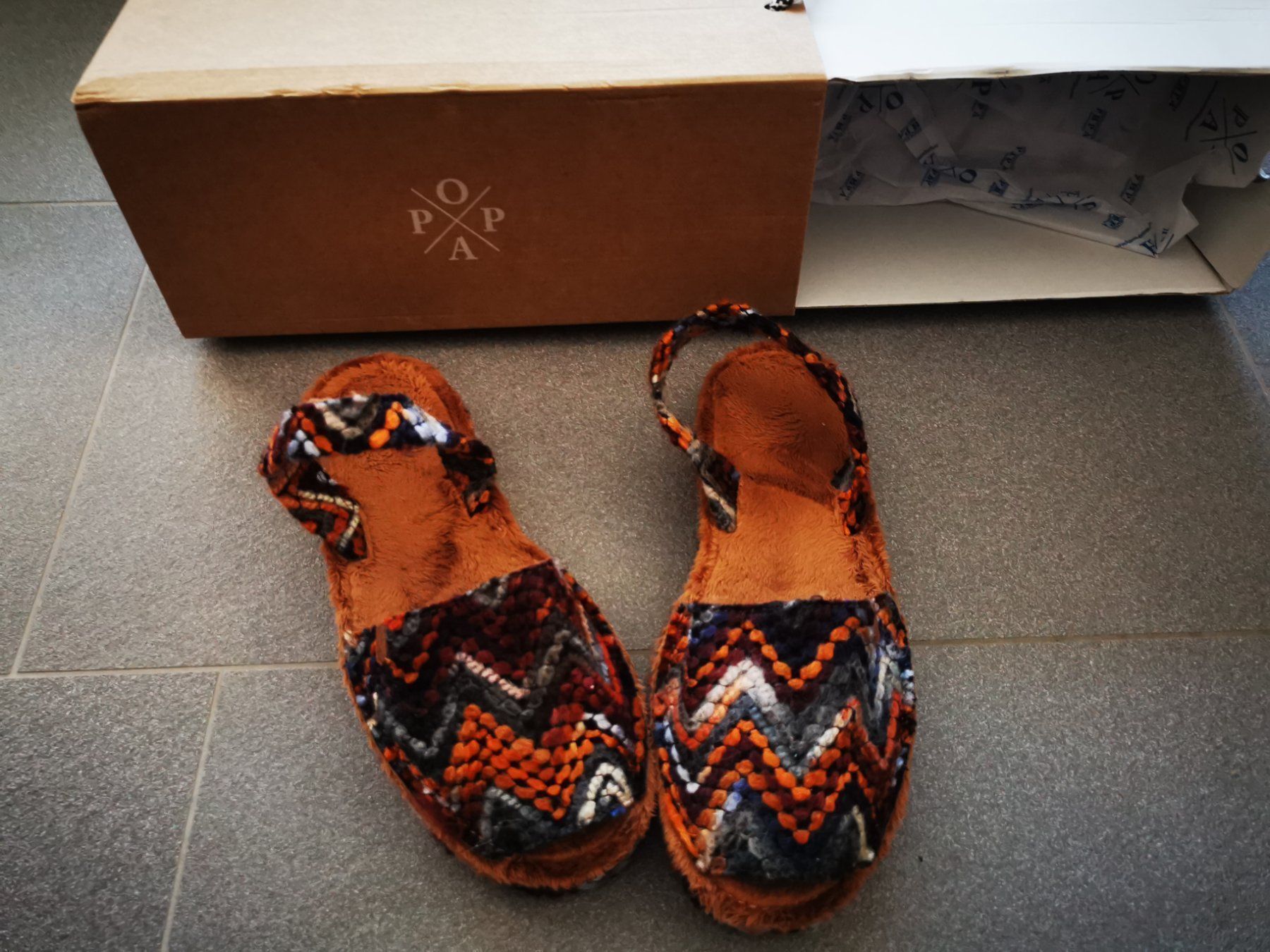 Scarpe da donna: Neue Boho Schuhe – Usato da Luzern venduto da larissa_n 3