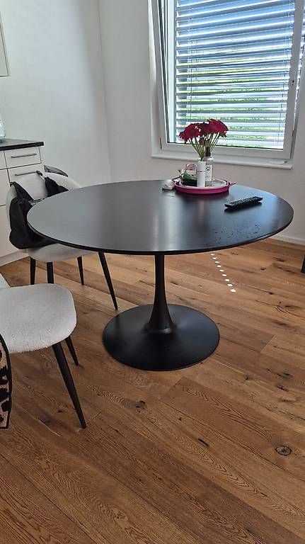 Tavoli: Table ronde noire 120cm / Black round table 120cm – Usato da Binz venduto da eli_p8cn