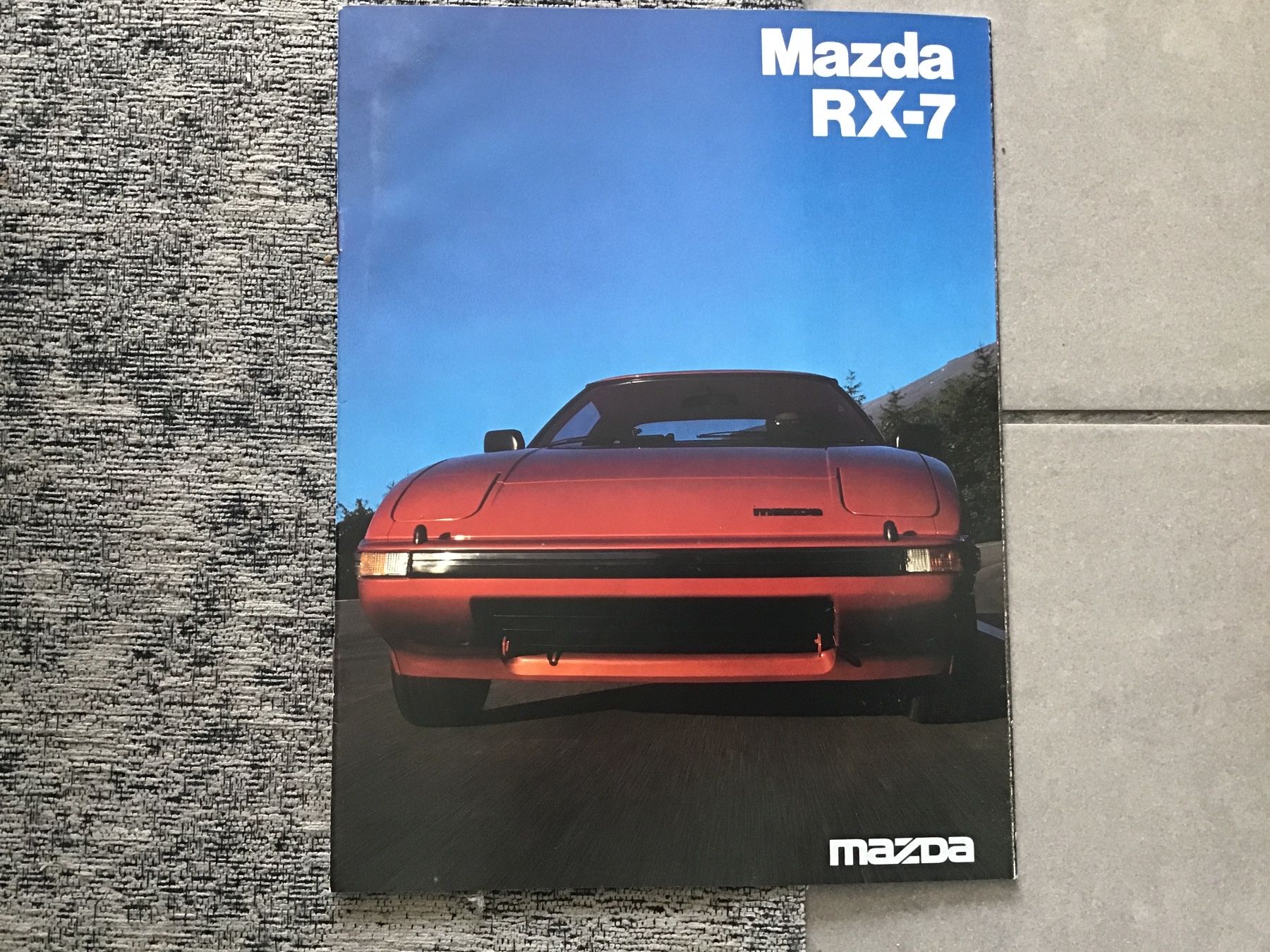 Mazda RX7 Verkaufsprospekt 14 Seiten Januar 1981 (Gebraucht) in ...
