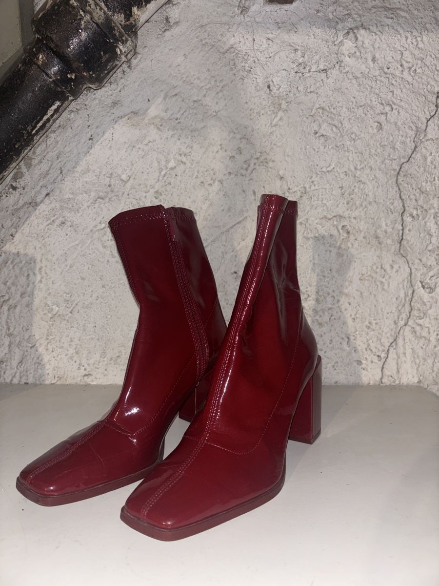 Damenschuhe: Stiefeletten Lack rot – Gebraucht aus Zürich von YA-LE 1