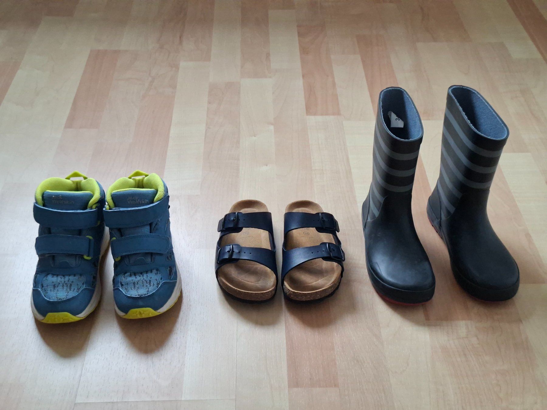 Jack Wolfskin Scarpe per ragazzi: Kinder Schuhpaket Gr 34 – Usato da Niederlenz venduto da ion_gv7d 1