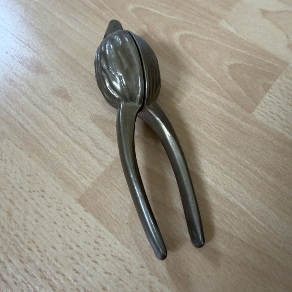 Elettrodomestici da cucina: Massiver Nussknacker aus Messing - Walnussform, nostalgisch – Usato da Widnau venduto da kustercarmen 5