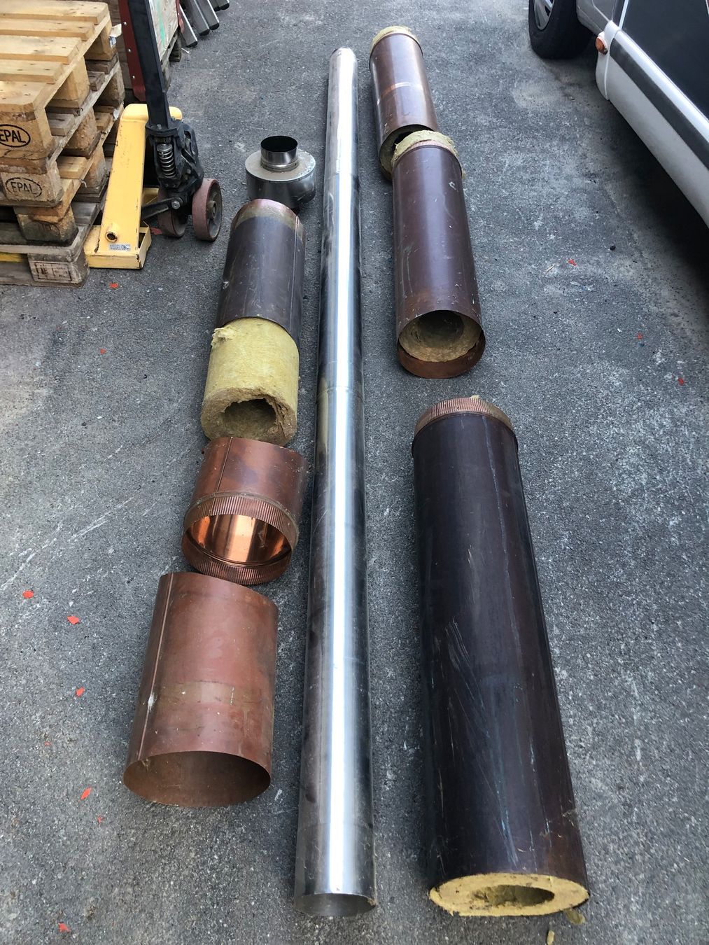 Camini: Tube de cheminée inox – Usato da Chénens venduto da splitsuisse