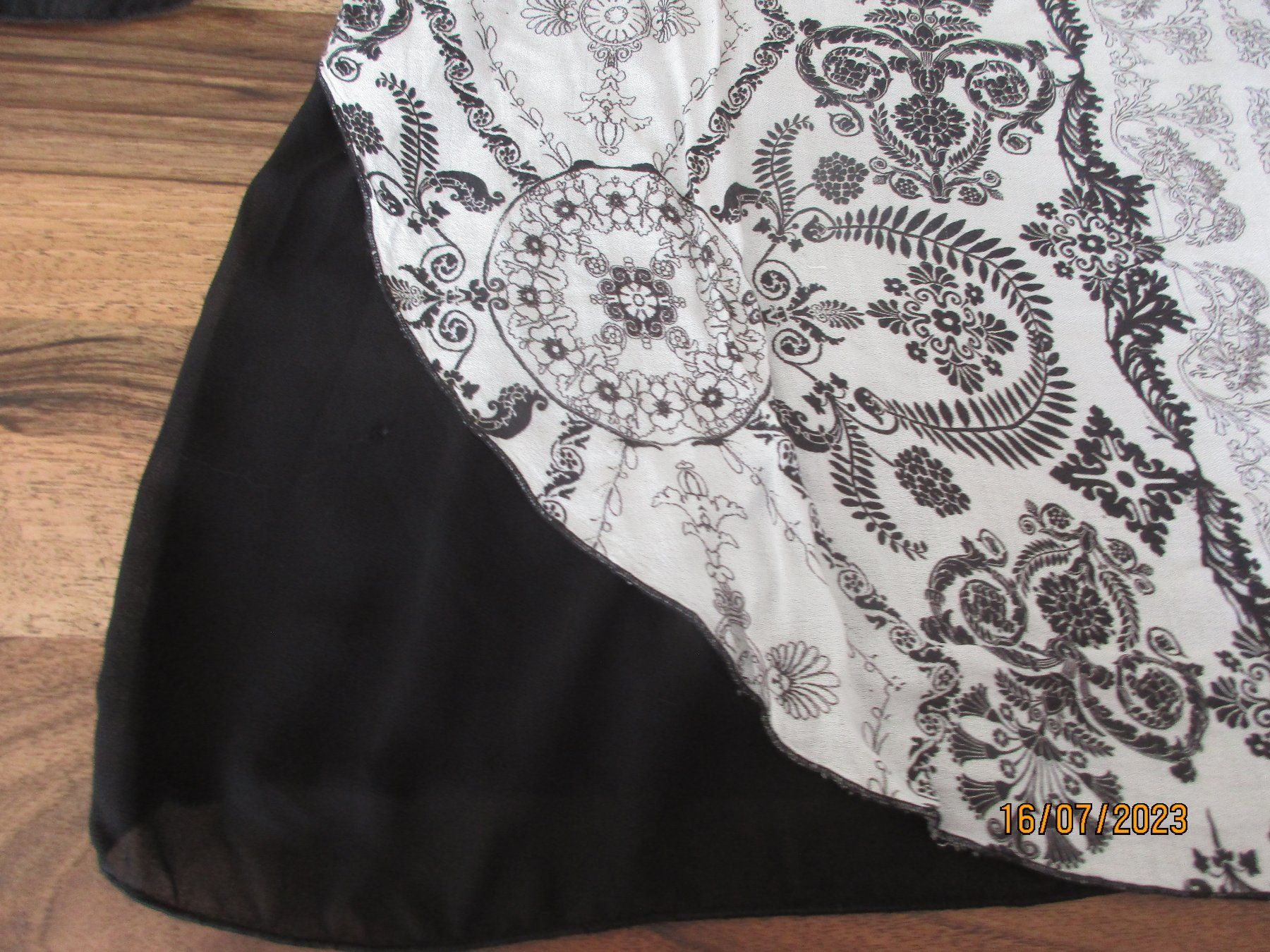 Bottega Veneta Blusen: Bottega Shirt 38 -40 wunderschön – Gebraucht aus Ottenbach von Claurin 1