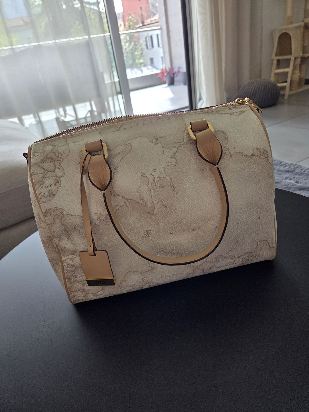 Alviero Martini Borse da donna: bauletto 1a classe alviero martini – Usato da Lugano venduto da lis_wr2h