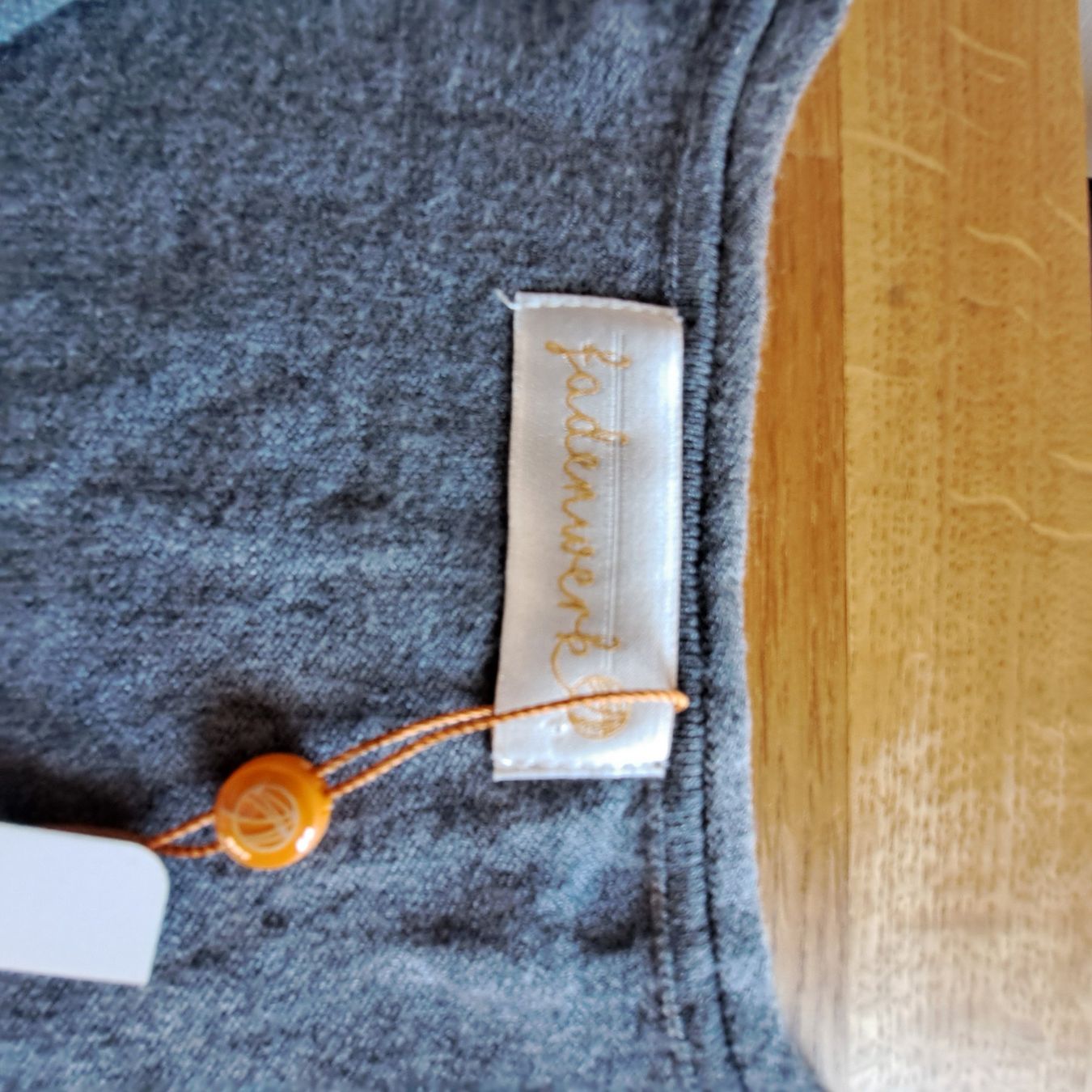 Maglioni & Felpe: neuer Pullover grösse 40 von Fadenwerk – Nuovo (secondo la descrizione) da Walchwil venduto da TIERCHEN23 2