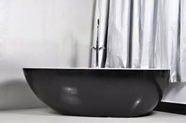 Freistehende Badewanne Mineralguss Schwarz matt 170