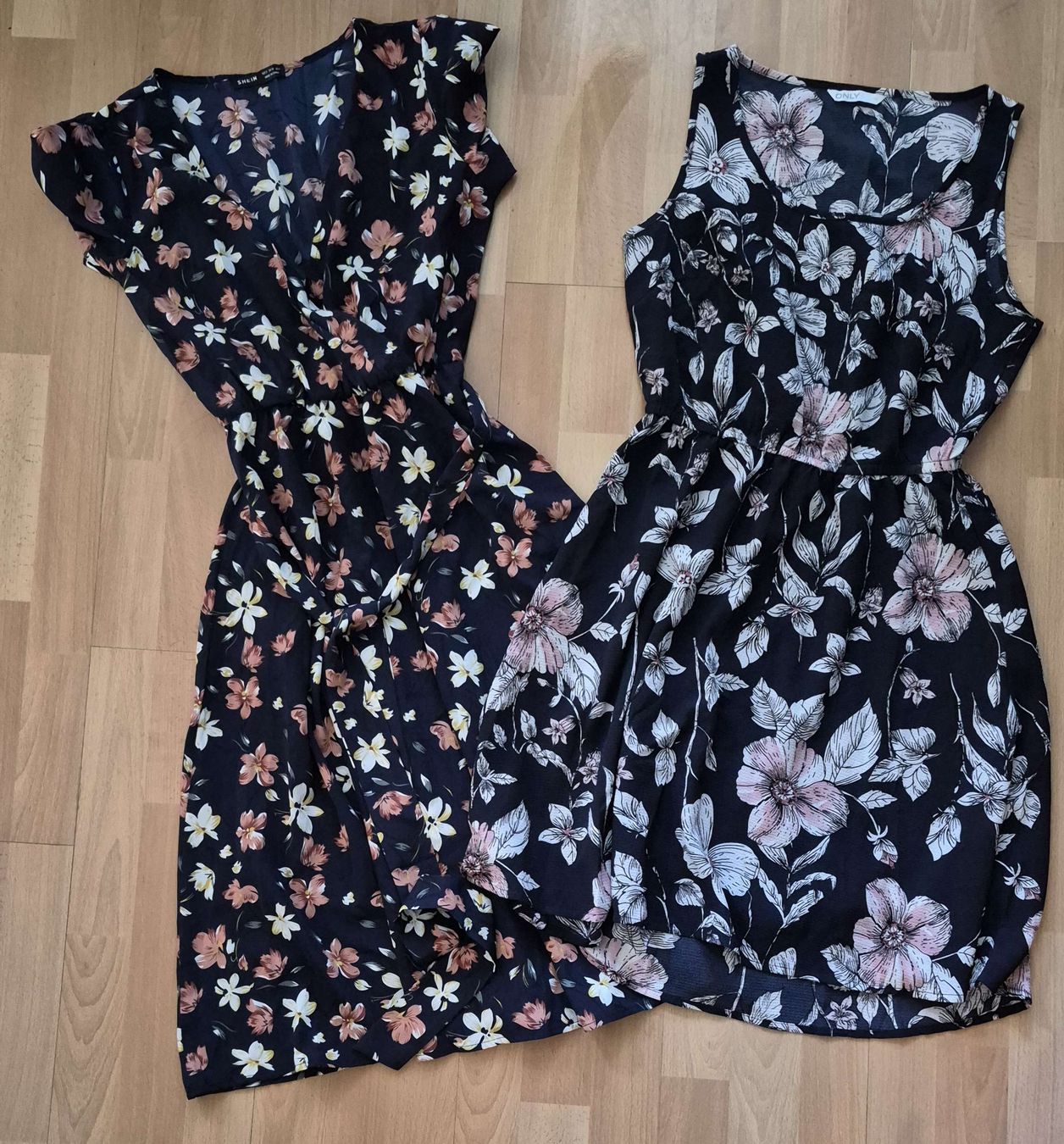 Vestiti: 2 Sommerkleider Blumenmuster Grösse S Only  – Usato da Naters venduto da Monika-K