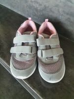 Turnschuhe / Hallenturnschuhe Gr. 33