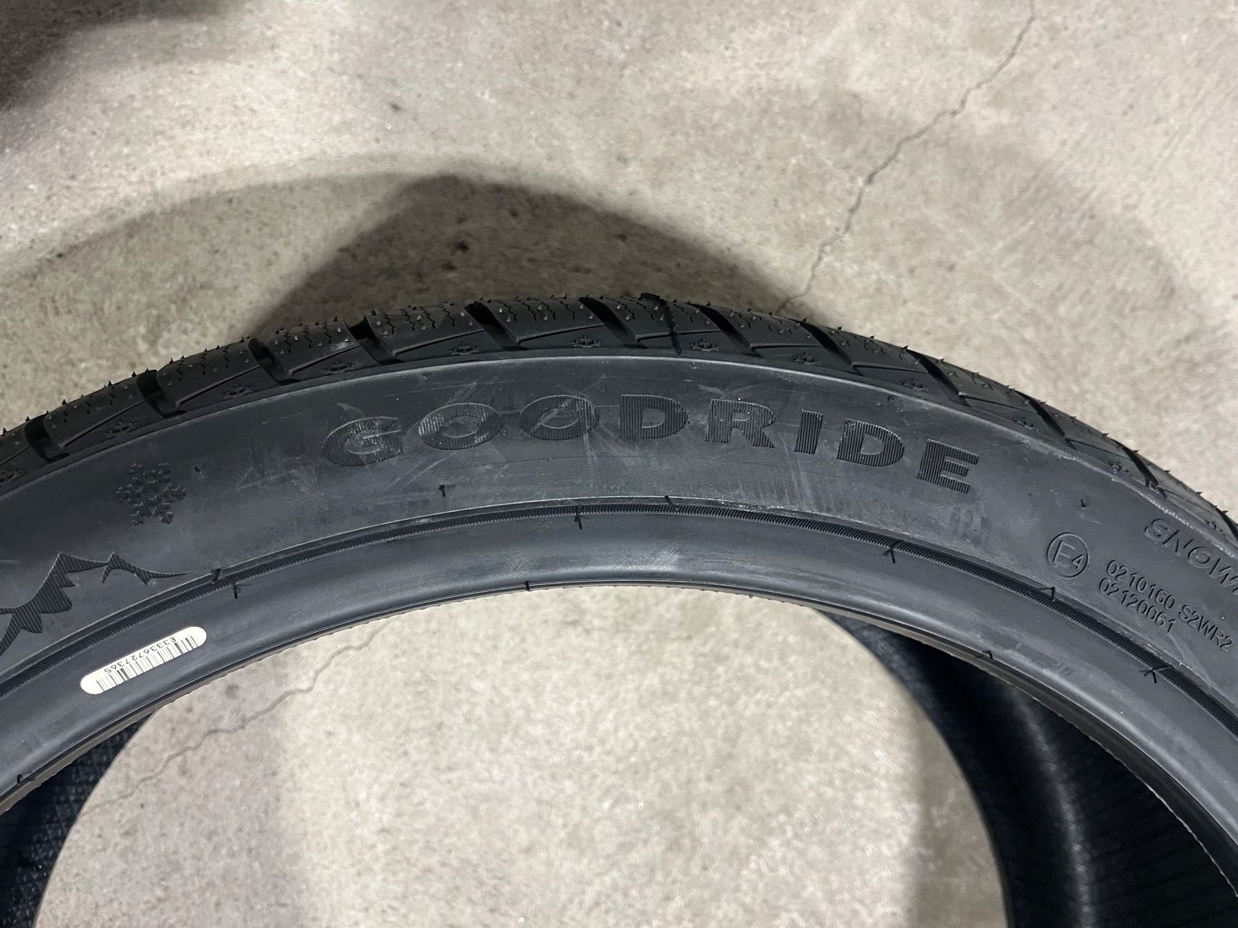 Pneumatici & Ruote complete: 255/35R19 Goodride – Usato da Schwaderloch venduto da z_g 5