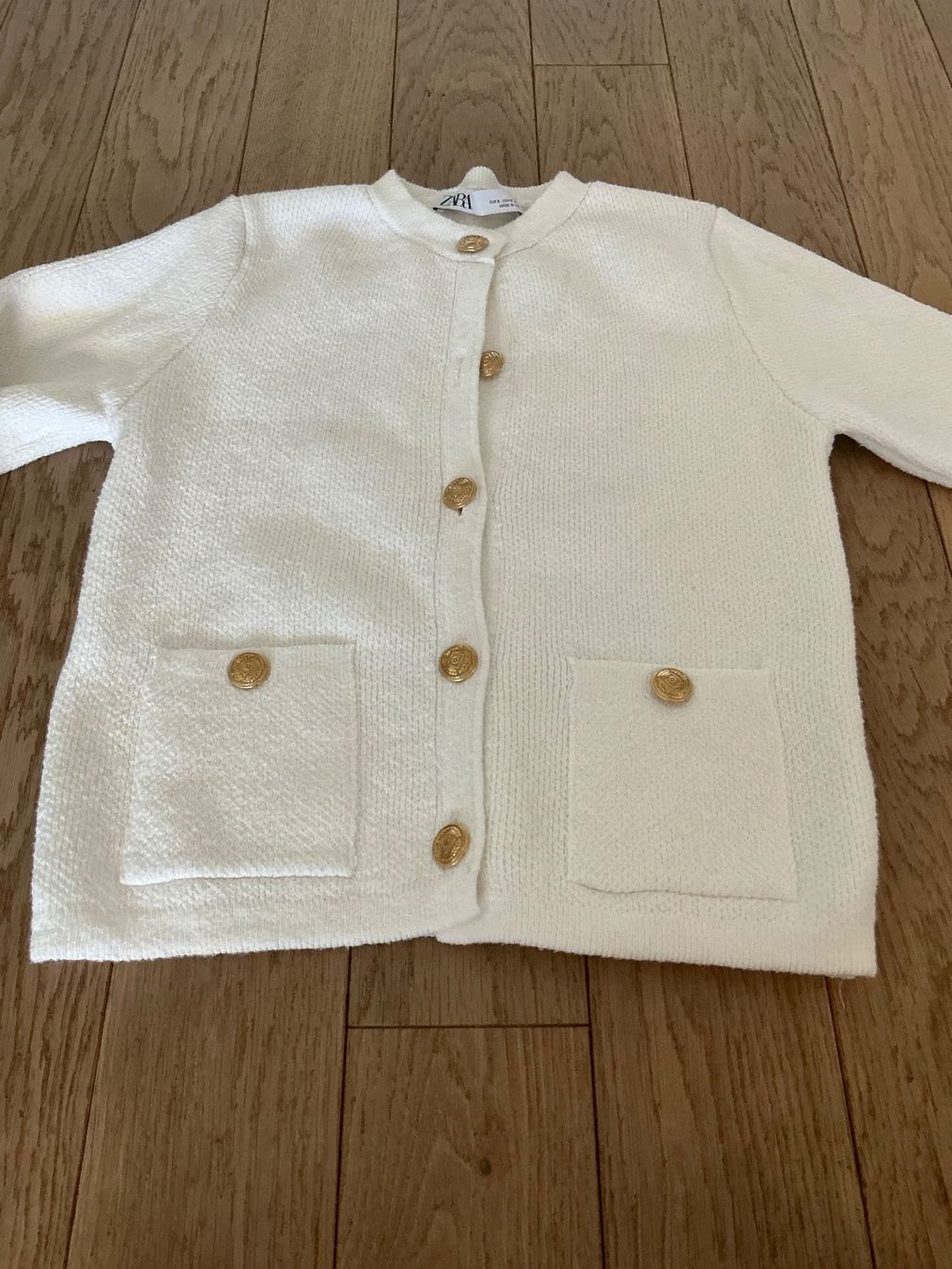 Zara Jacken: Strickjacke Gr. XSZara – Gebraucht aus Wiesendangen von gefion99 1