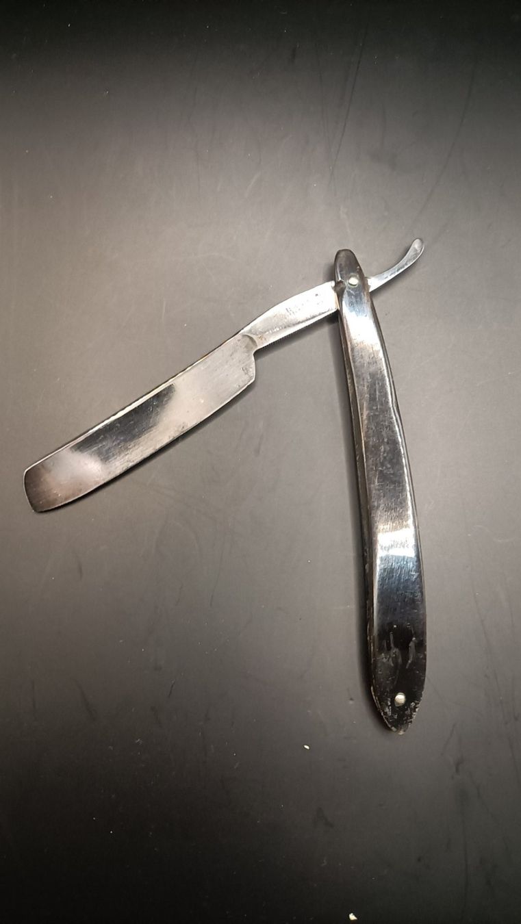 Rasoi & Lamette da barba: rasoir coupe-choux Leresche – Usato da Pampigny venduto da Calypso06