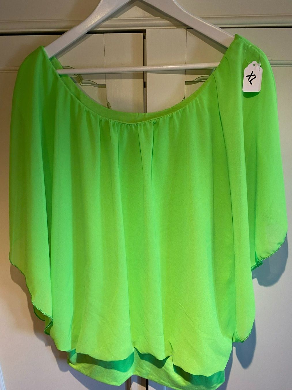 Vestiti: BLUSENKLEID NEON GRÜN-DAMEN – Nuovo e nell'imballaggio originale da Meienried venduto da ManuelaBoutique 1