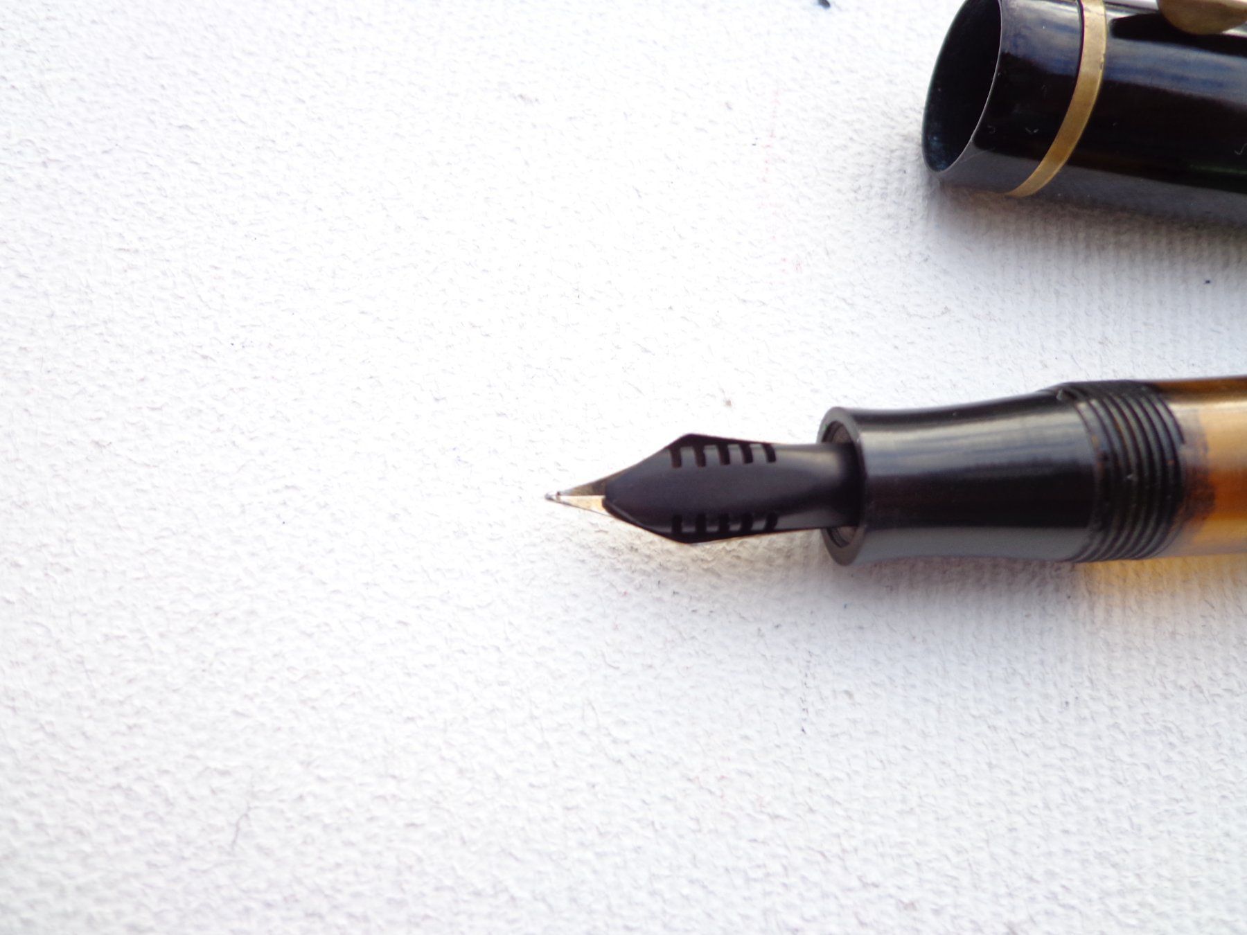 Penna & Evidenziatori: Goldene Work pen 60 FLEX  EF Feder – Usato da Ebikon venduto da mile62 5