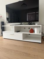 TV-Möbel weiss mit Schublade und Fächern