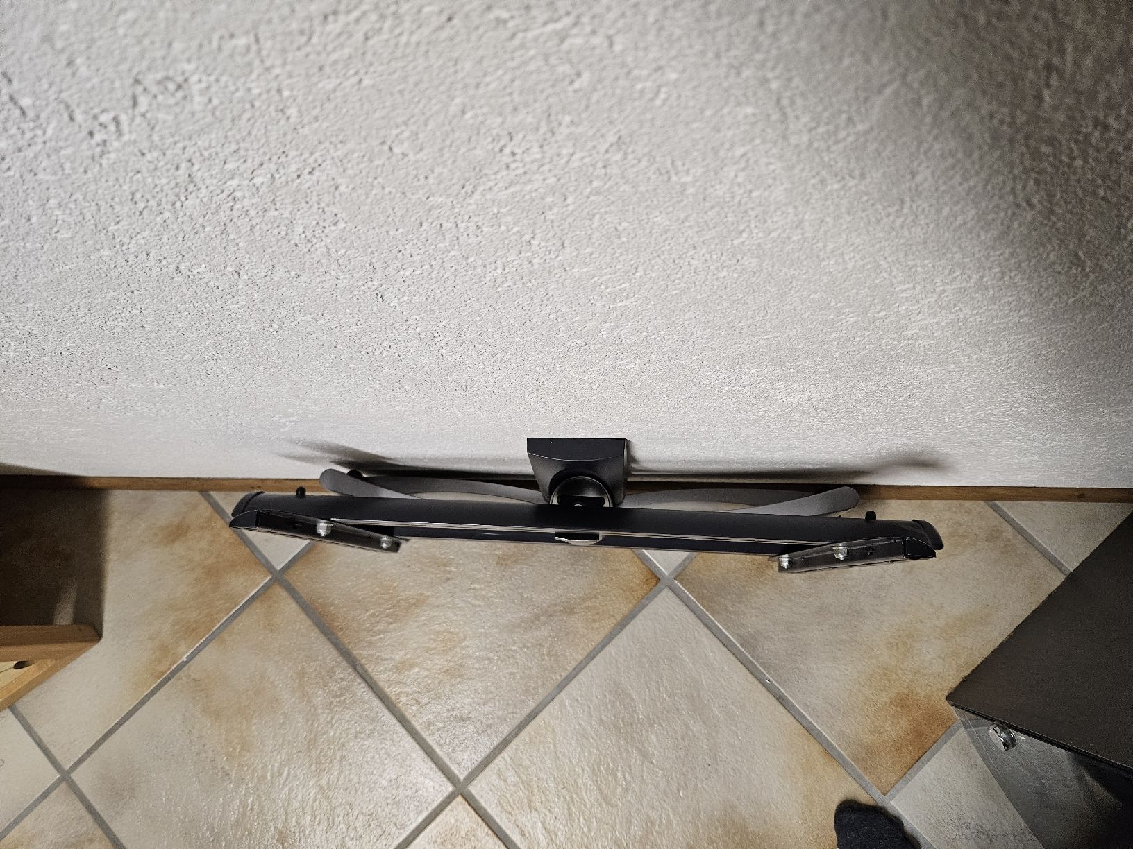 Supporti a parete: Vogels EFW 6345 PLUS TV Wandhalterung – Usato da Graben venduto da cartier03 3