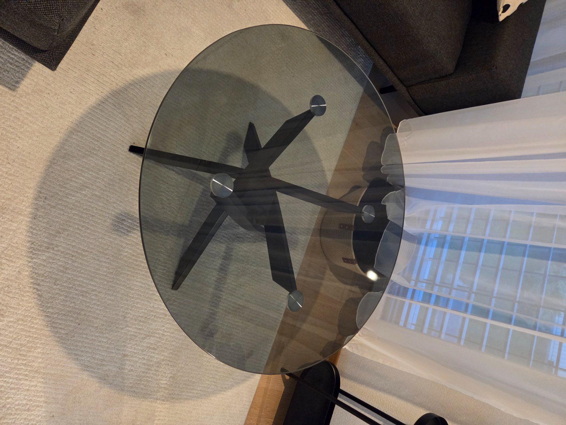 Tables: Couchtisch rund – D'occasion à Domat/Ems par man_r696 1