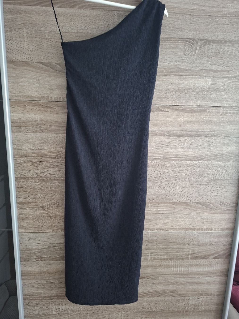 H&M Kleider: H&M Midikleid – Neu (gemäss Beschreibung) aus Riehen von jlj_st82 1