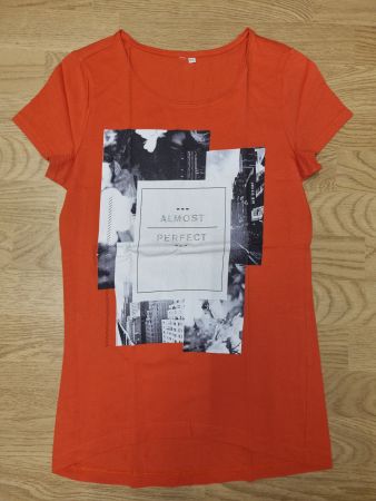 *NEU* T-Shirt XS von S. Oliver orange mit Print