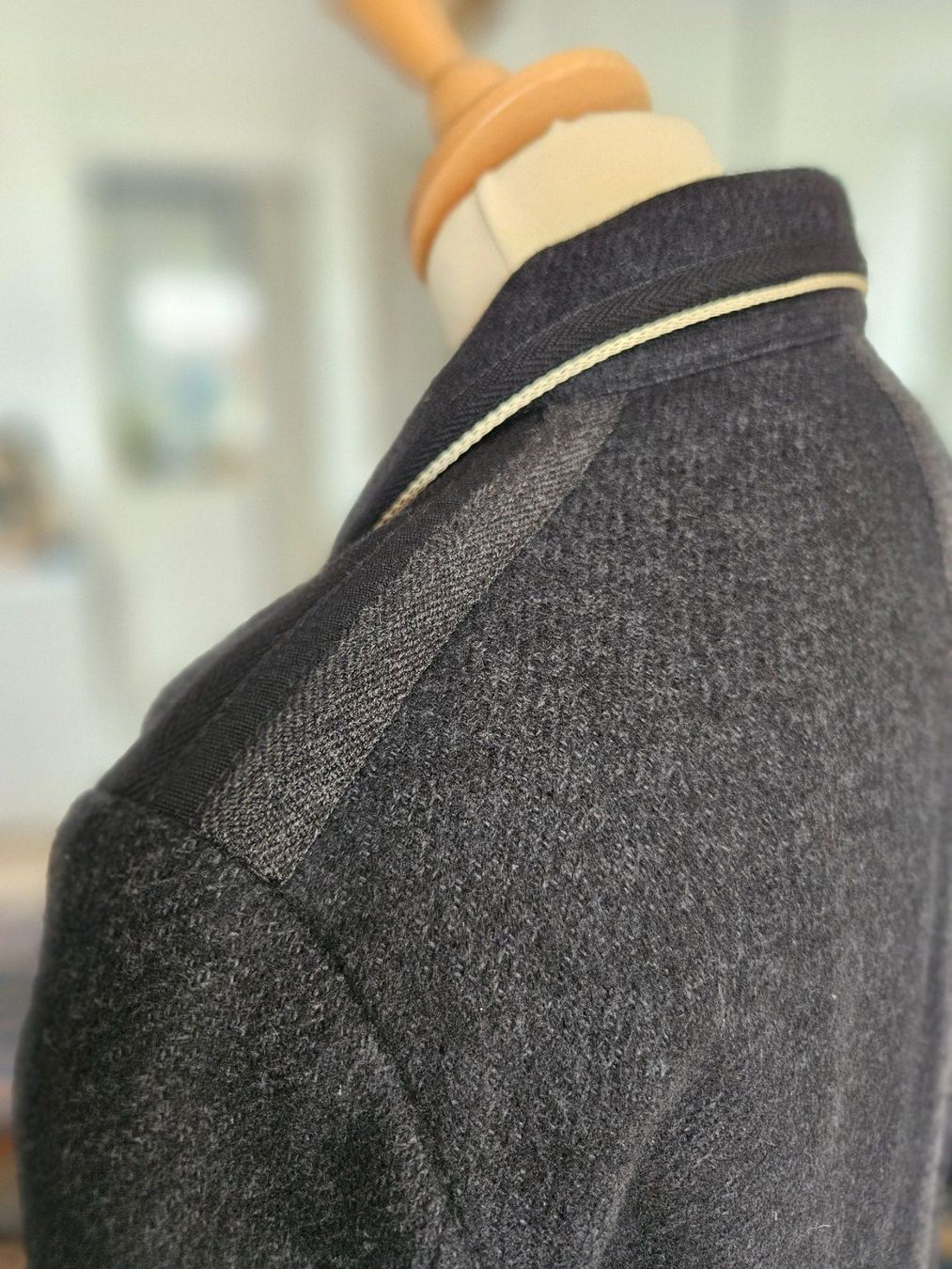 High Giacche: Blazer marque HIGH Use 40 / 42 – Usato da Cheyres venduto da Karine-Schweiz 5