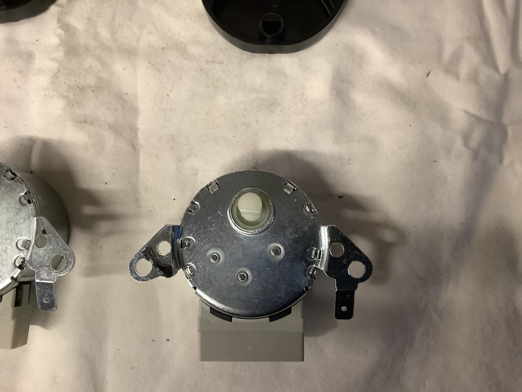 Motori: ELEKTRO MOTOREN 220V – Usato da Glarus venduto da Mdelphi 3