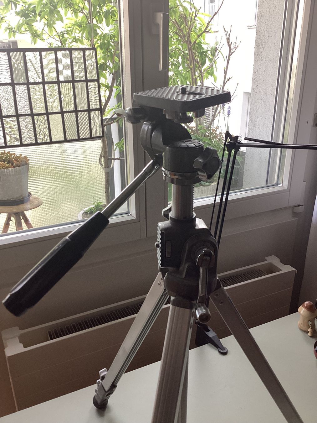 Teleskope: Stativ – Gebraucht aus Basel von castipia 1