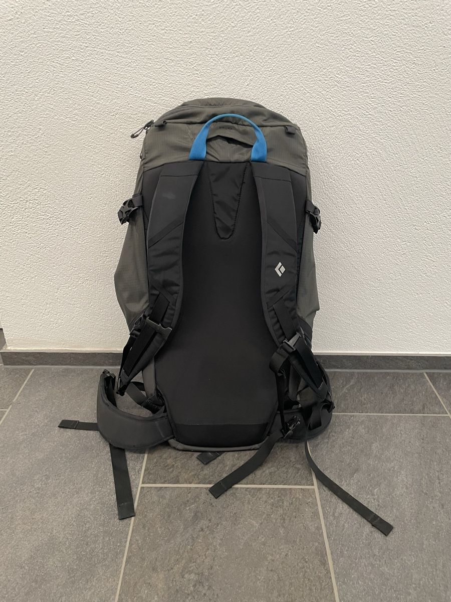 Black Diamond Rucksäcke: Black Diamond Rucksack 33l – Gebraucht aus Engelberg von gus_l6zx 2
