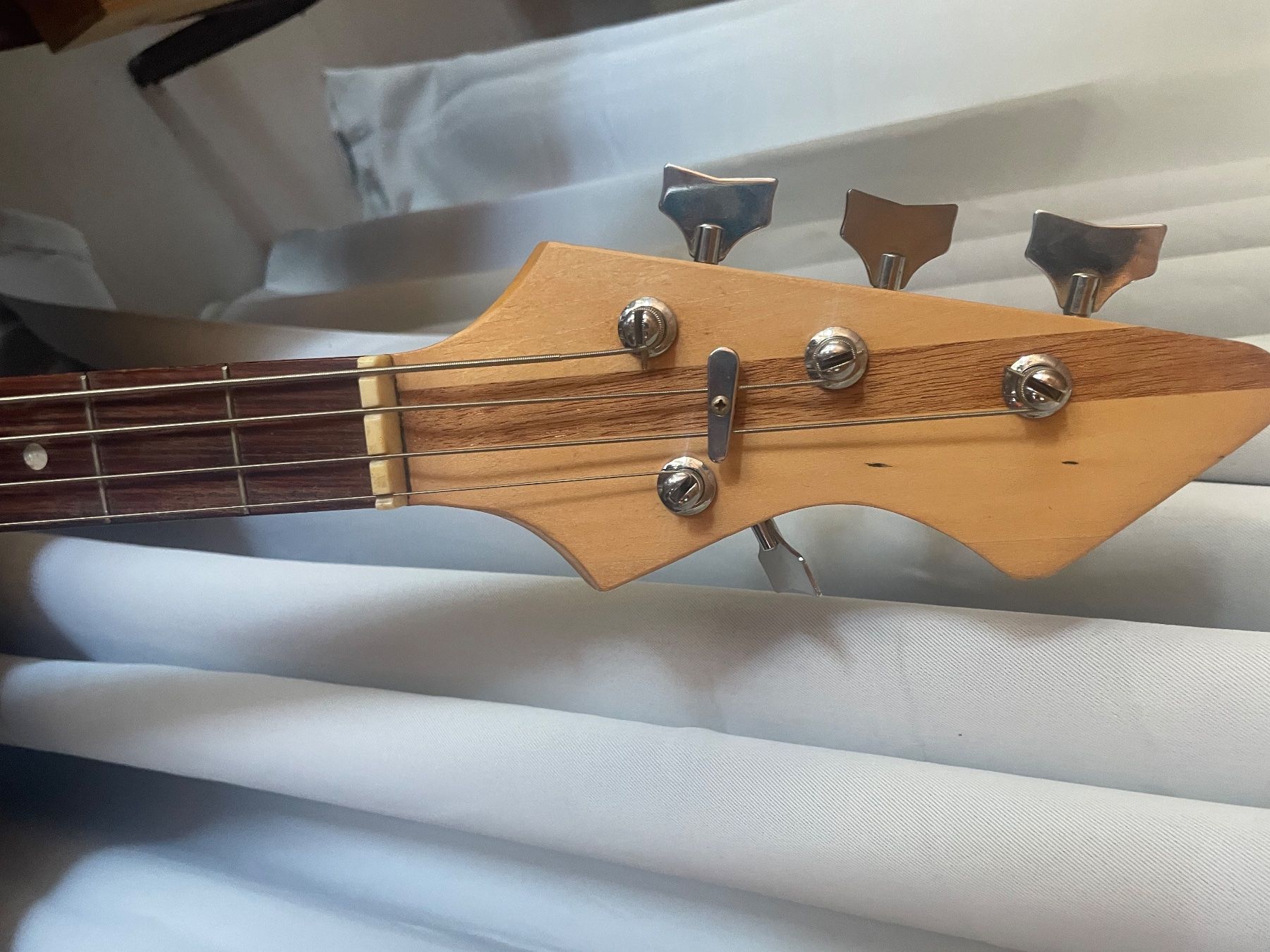Ibanez Instruments de musique: 60s Ibanez Bass – D'occasion à Embrach par xenovolcano 4
