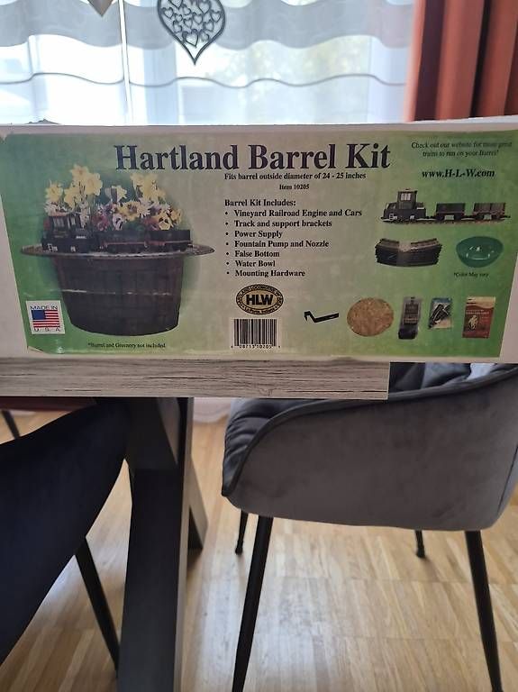Kit di costruzioni: Gartenbahn mit Springbrunnen 1:22,5 – Usato da Chur venduto da marilandroland59