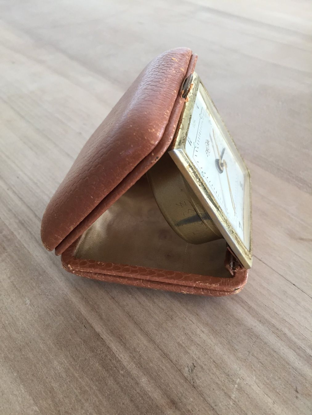 Enicar Sveglie: Reisewecker mit Etui, Enicar – Usato da Köniz venduto da bumbul 2