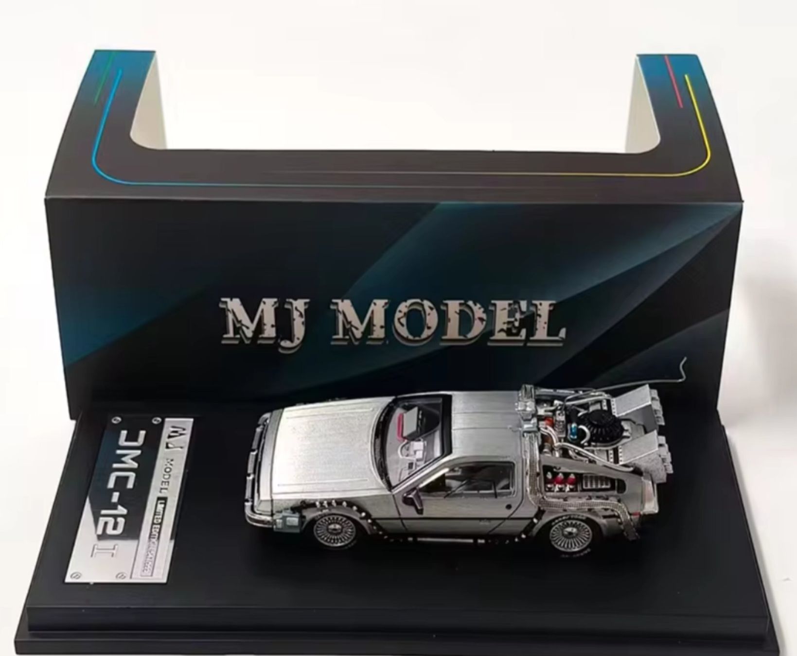 Modellini d'auto: 1/64 De Lorean Time Machine Diecast – Nuovo e nell'imballaggio originale da Zürich venduto da DiecastDude 1