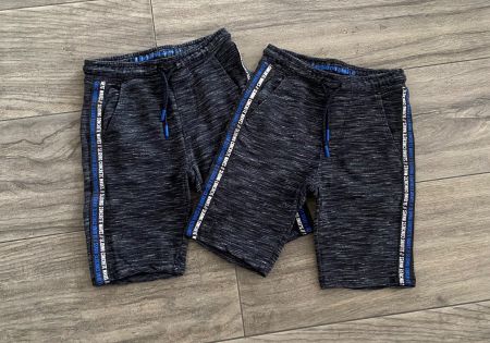 2x Jungen Shorts (WE Fashion) - Grösse 140
