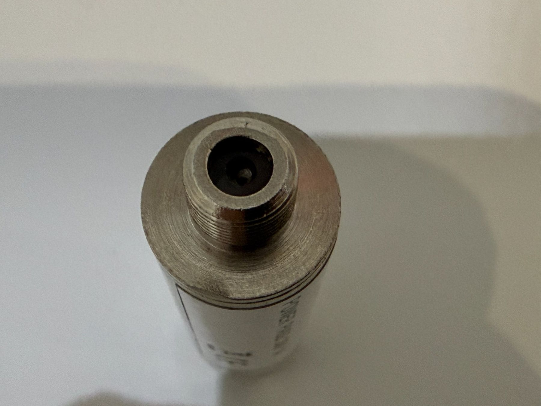 Altro Materiale elettrico: Low-Pass Filter, 4G LTE HF-Filter, LFT-758, Fabrikneu – Nuovo (secondo la descrizione) da Unterengstringen venduto da Tnovus 3